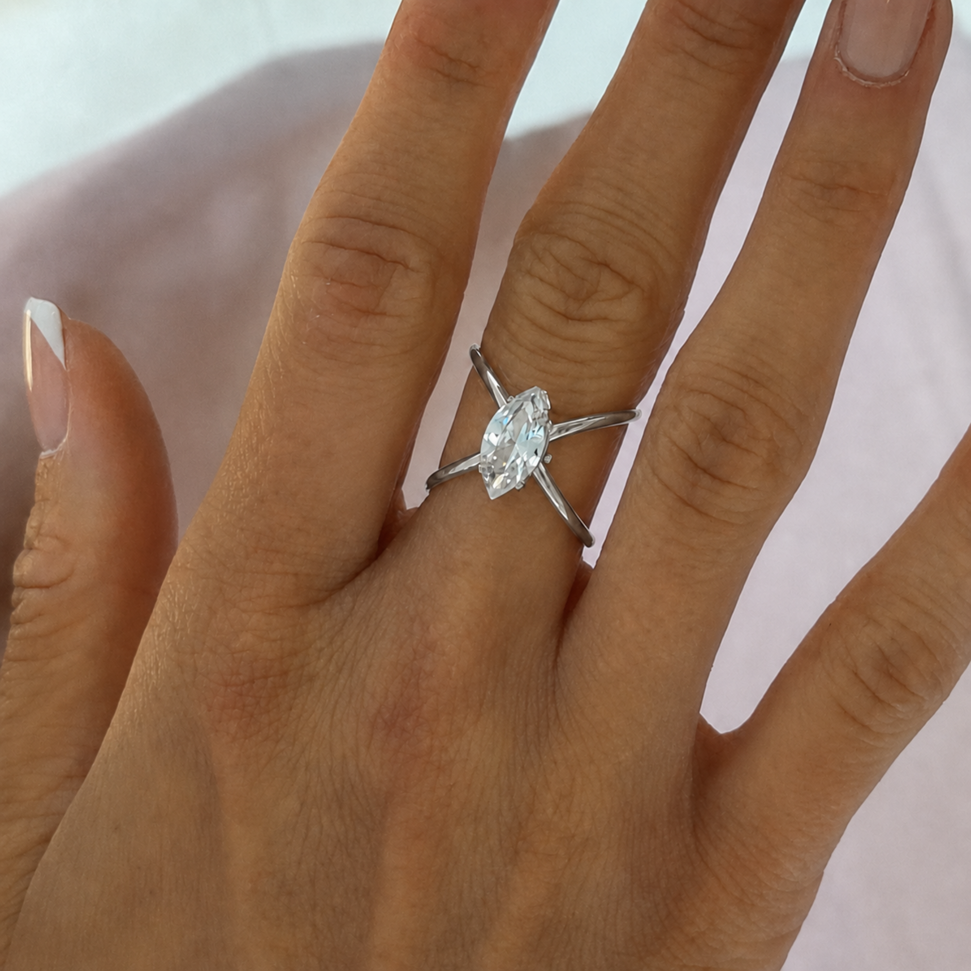 Teardrop Crush Ring - EVRYJEWELS