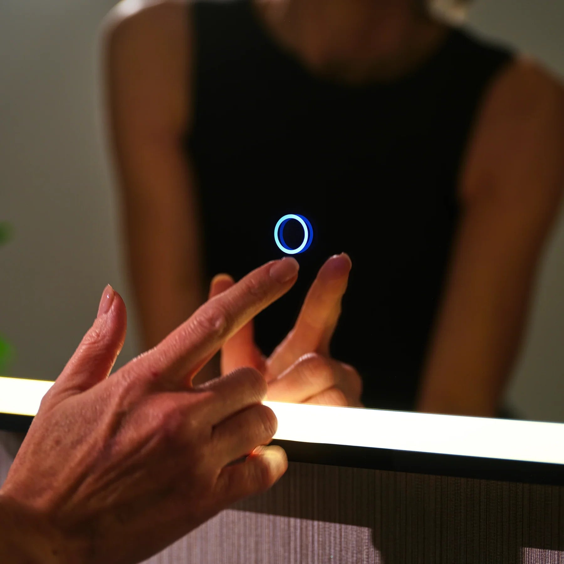 LED Illuminated Mirror, Round, Bathroom Vanity