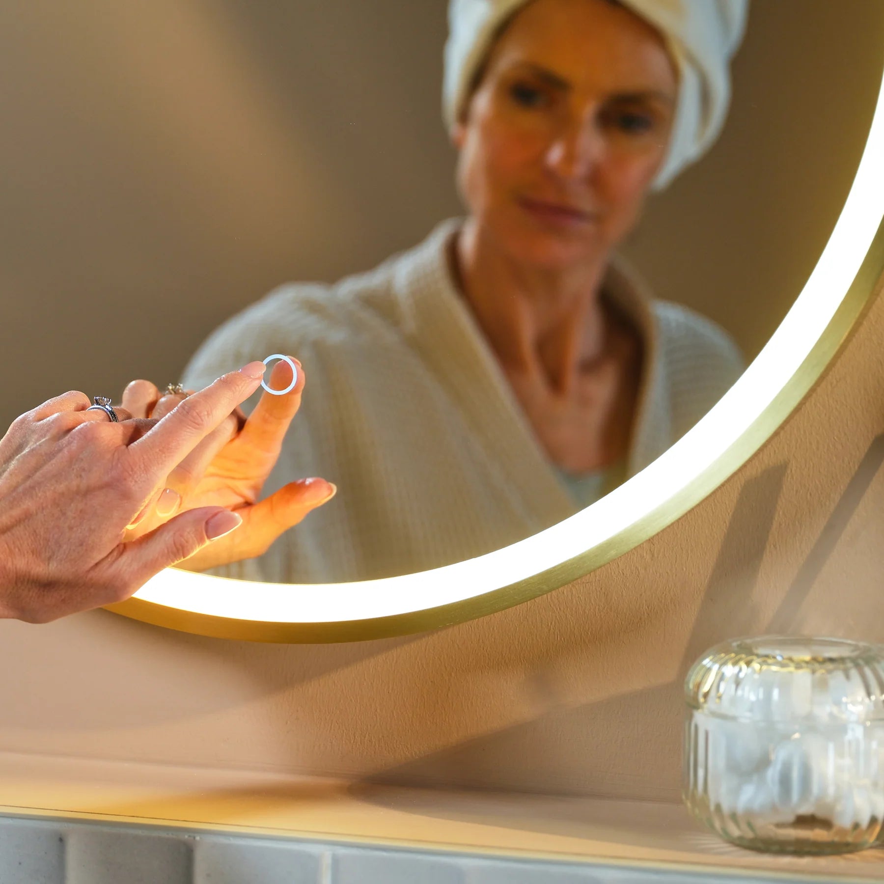 LED Illuminated Mirror, Round, Bathroom Vanity