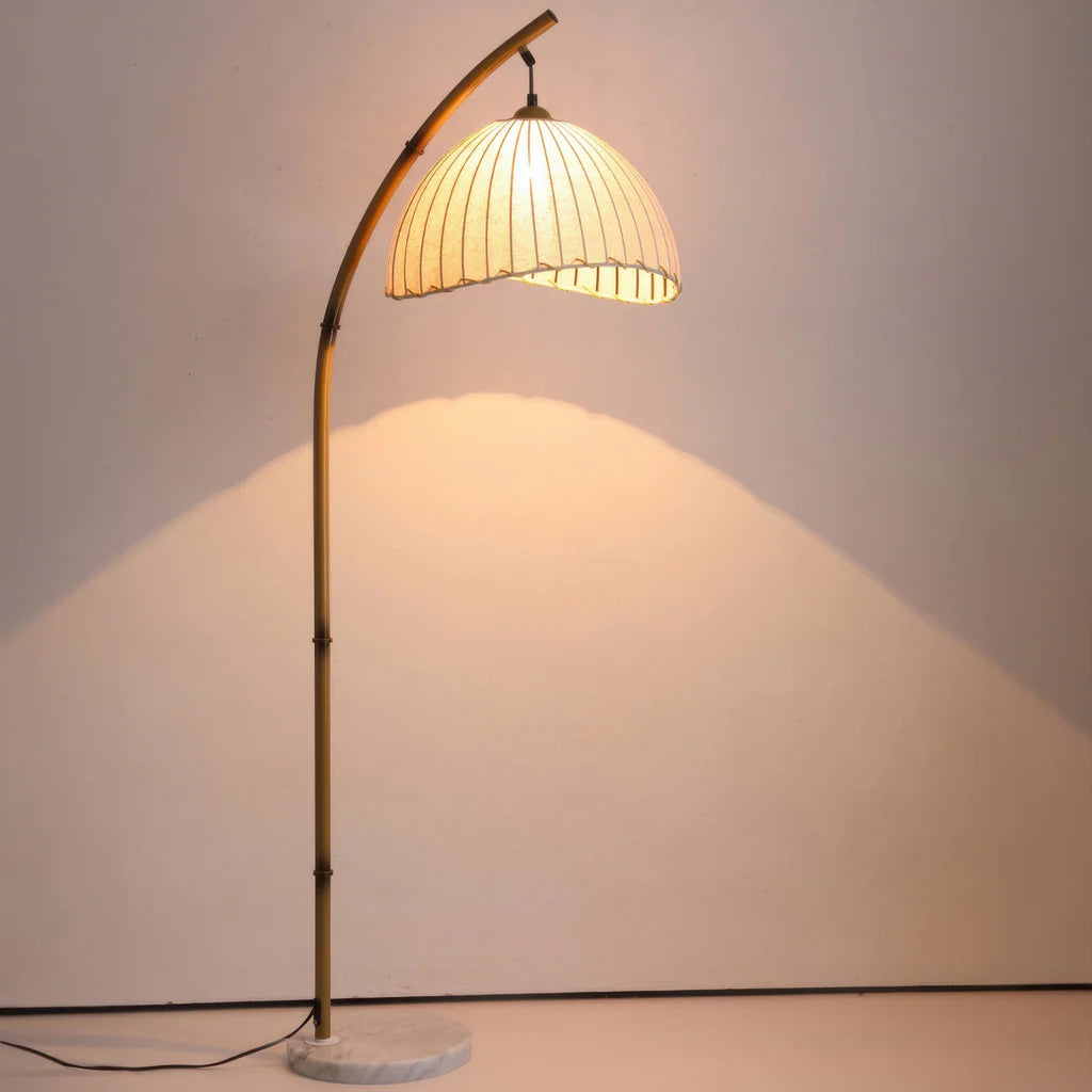 Retro Bamboo Floor Lamp, Curved Stand with Linen Shade, Living Room Lighting