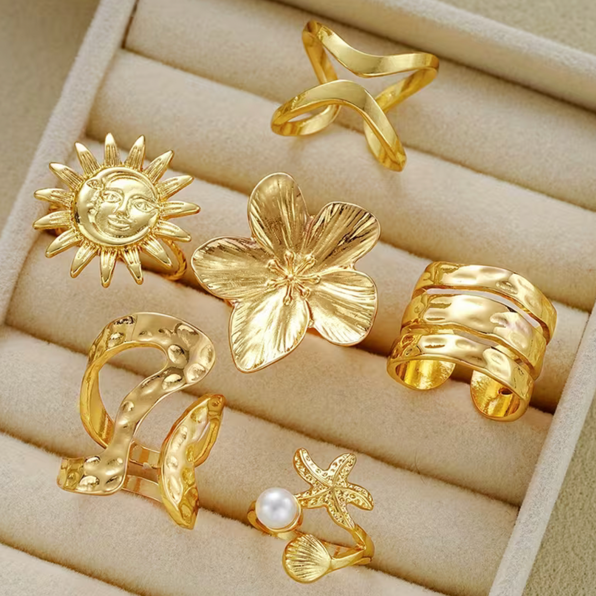 Women's Stackable Rings Set with Starfish and Sunflower Motifs, Golden Tone