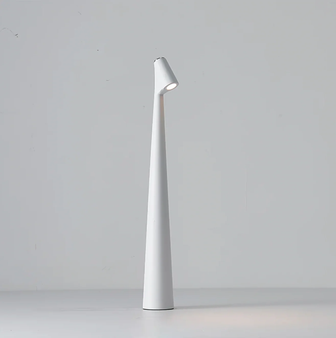 Touch-Control LED Table Lamp with Adjustable Color Temperature and Rechargeable Battery