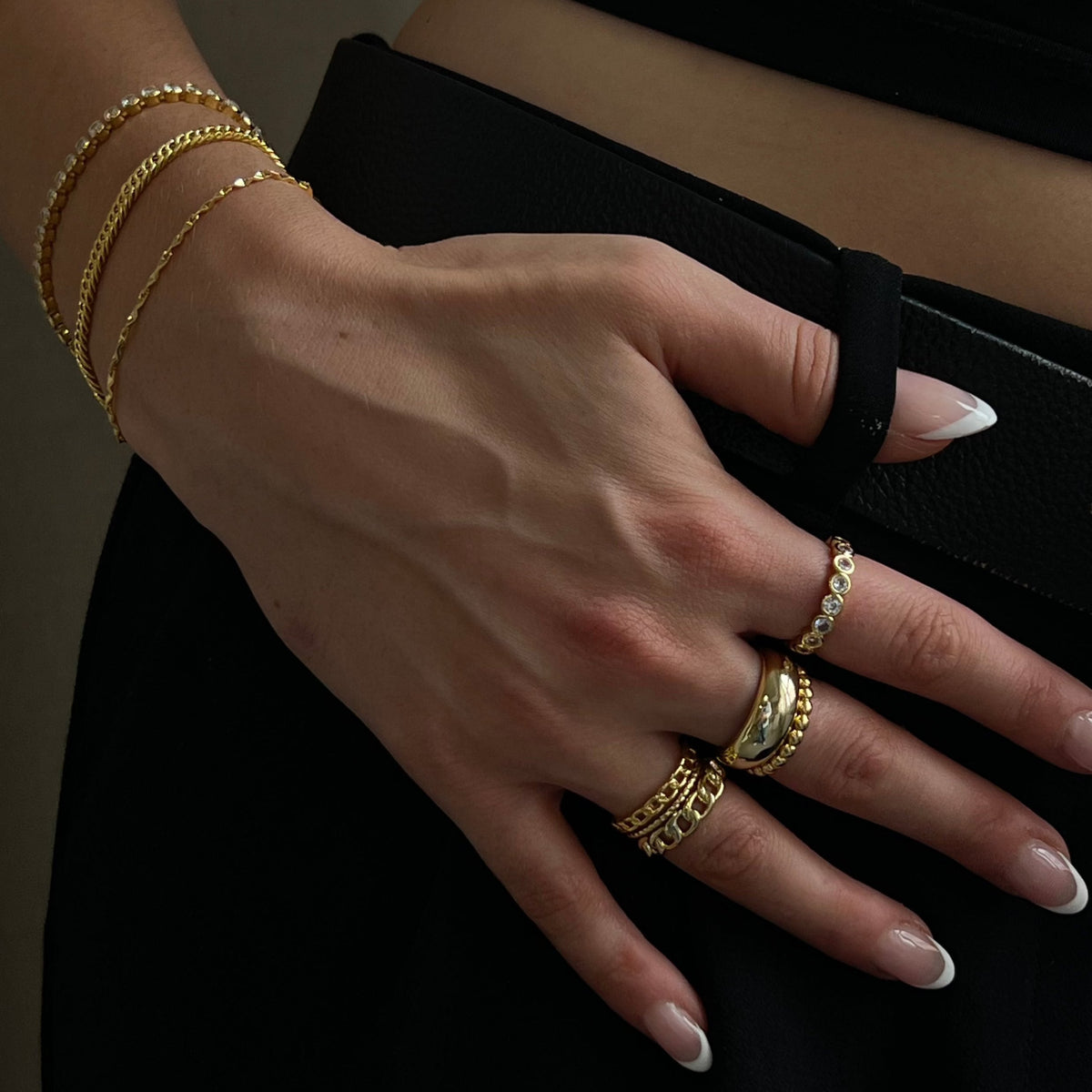 Stainless Steel Chain-Link Ring with Open Design and Gold-Tone or Silver-Tone Finish