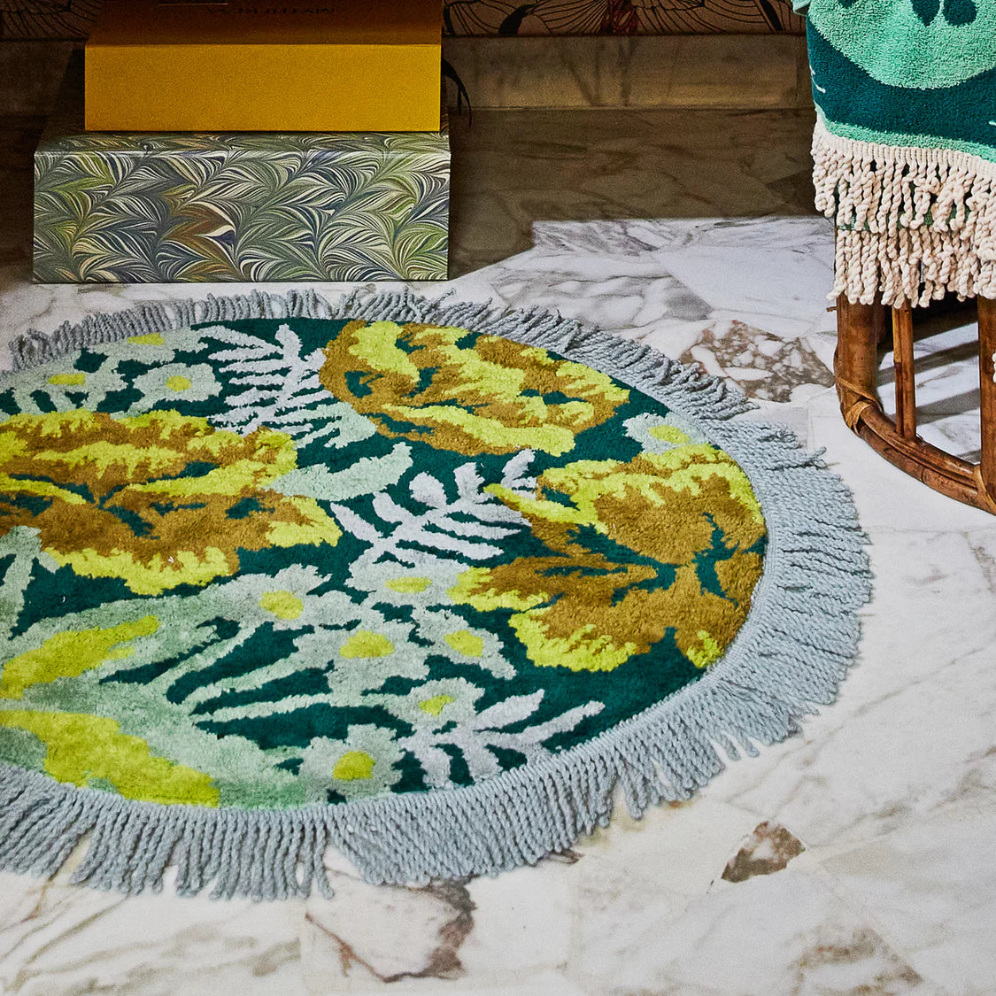 Round Cotton Bath Mat, Plush Texture, Bathroom Floor