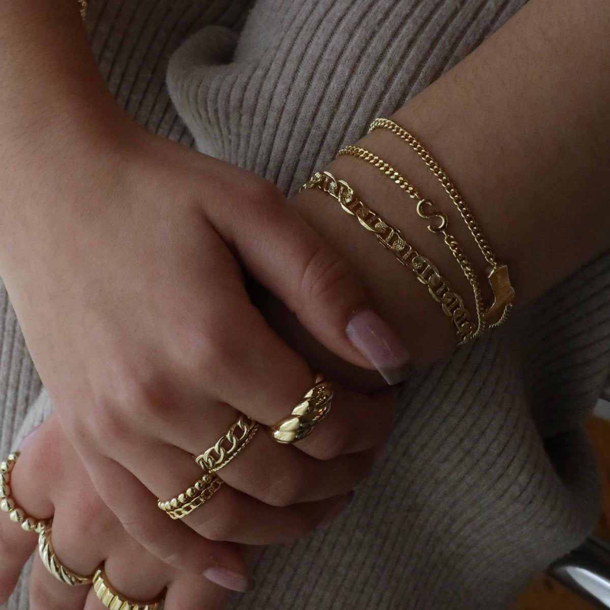 Stainless Steel Chain-Link Ring with Open Design and Gold-Tone or Silver-Tone Finish