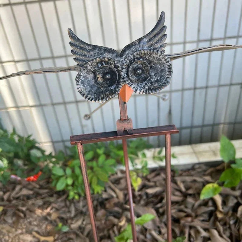 Wind-Activated Metal Bird Garden Sculpture with Moving Wings and Ground Stake