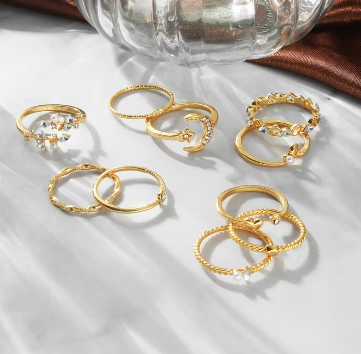 10 Piece Vintage Alloy Rings with Rhinestone Details and Elegant Design