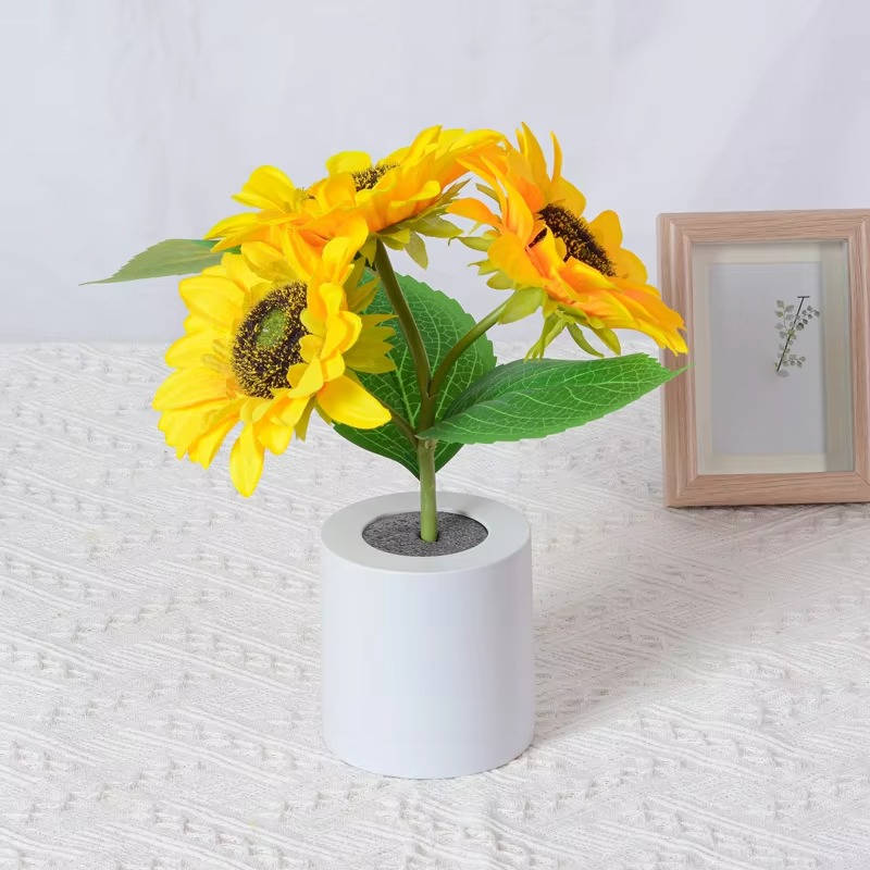 Floral LED Night Light with Flexible Copper Wire Stem and Adjustable Brightness