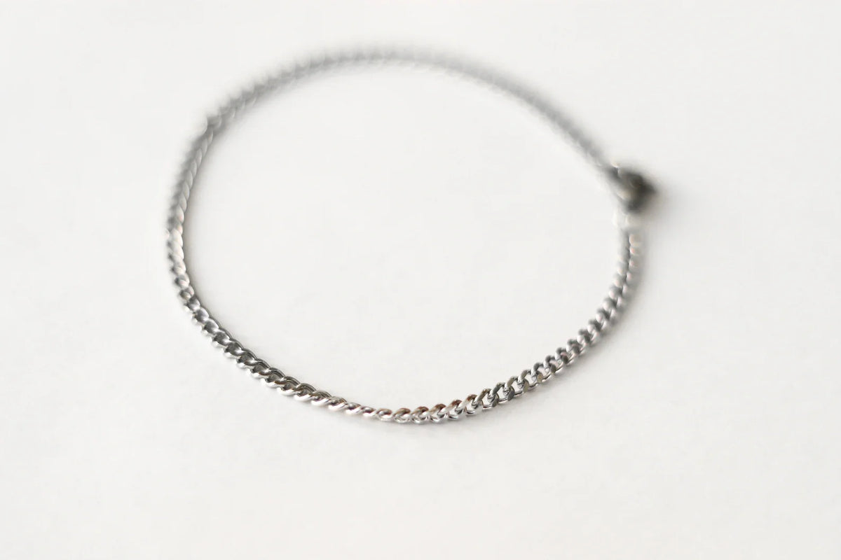Stainless Steel Chain Anklet with Silver Tone Finish and Clasp Closure