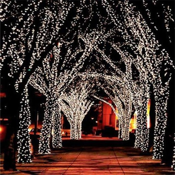Solar-Powered LED Fairy Lights with 100 LEDs and Automatic Light Sensor, 17-Meter Strand