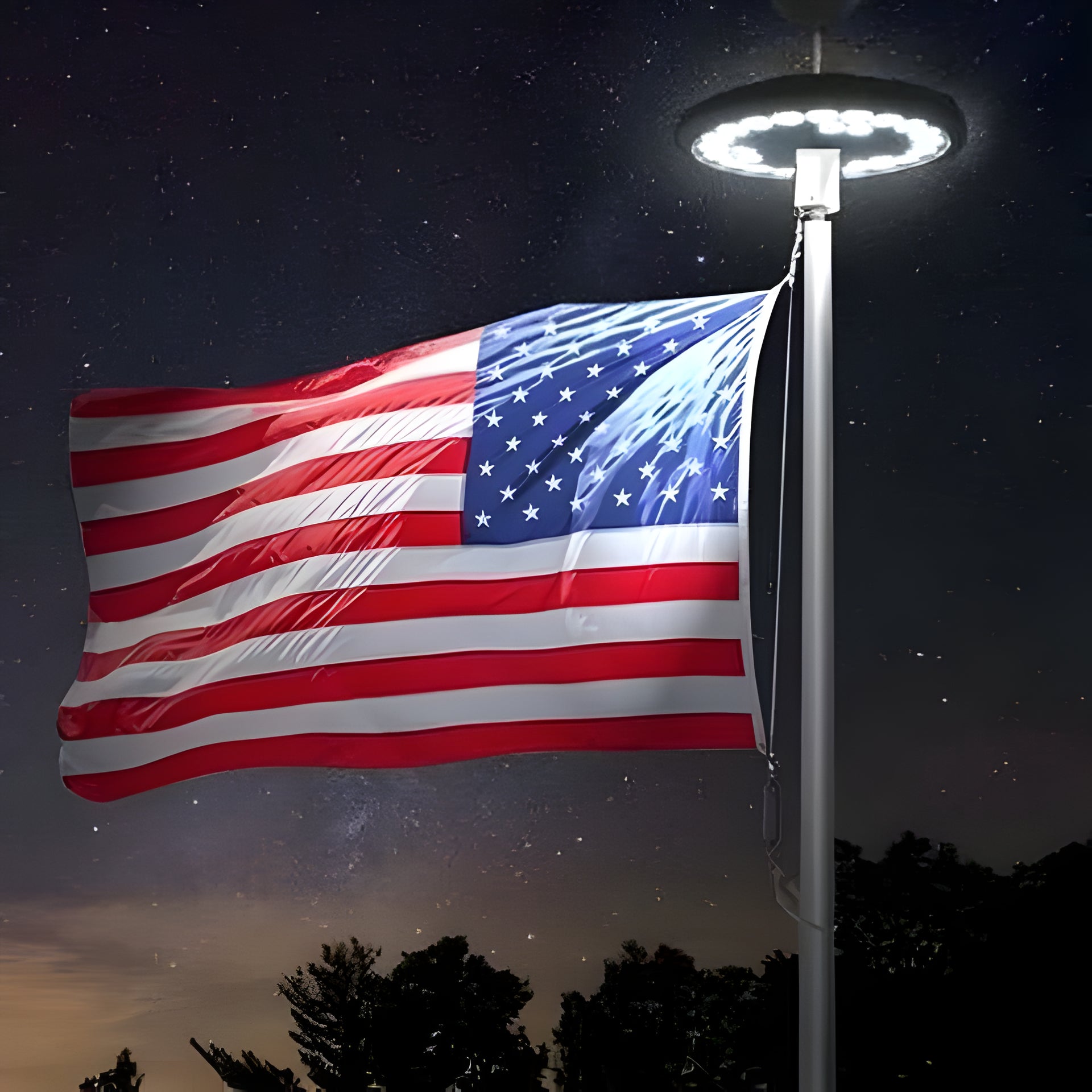 Solar Flagpole Light with 26 LED Panel and Automatic Dusk Activation, 12 Hour Runtime